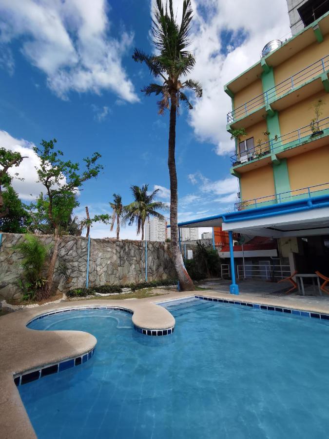 Metro Park Hotel - Cebu City Exterior photo