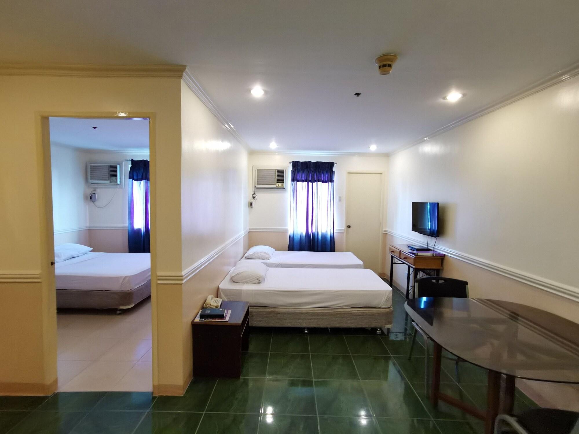 Metro Park Hotel - Cebu City Exterior photo