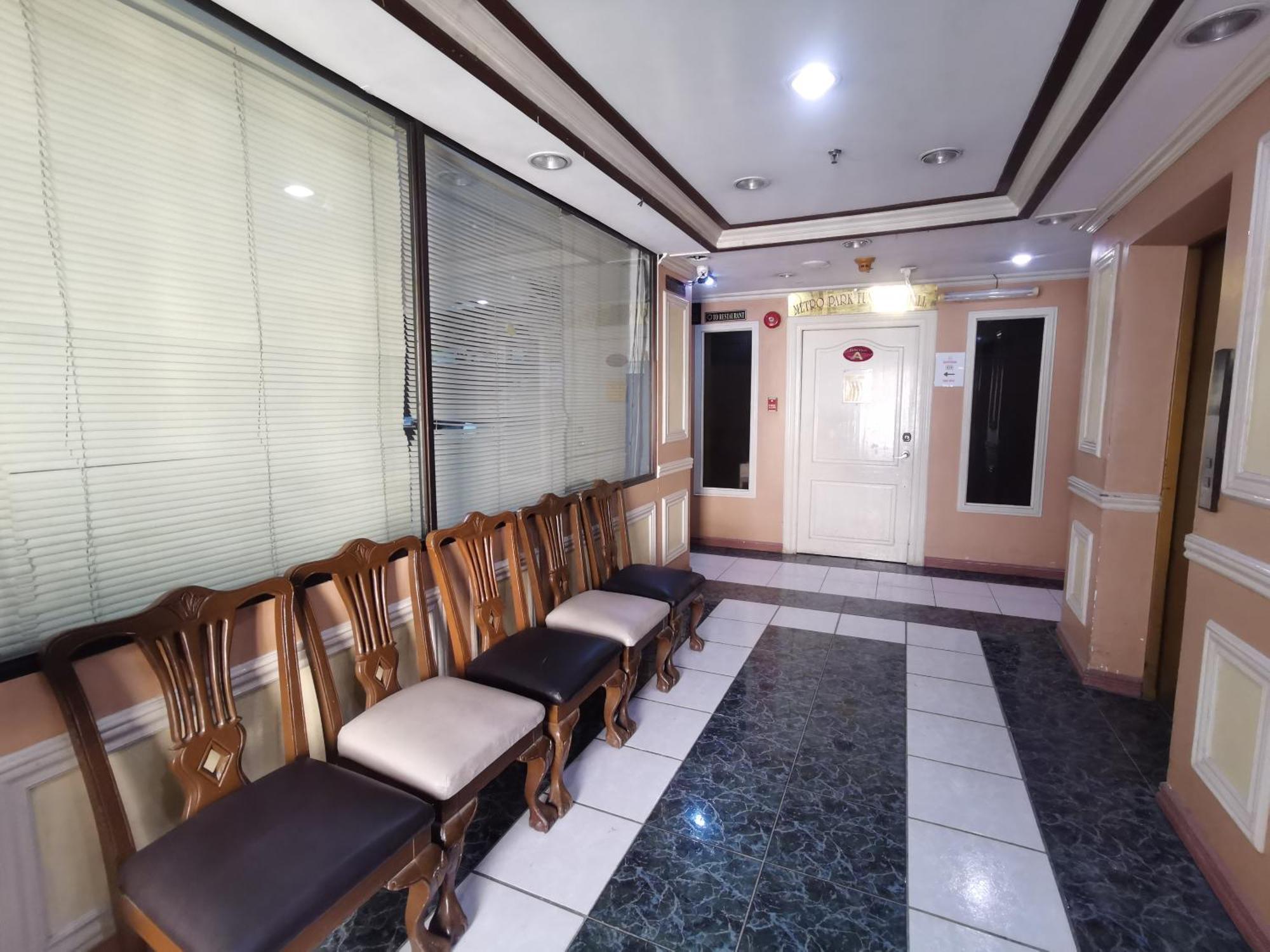 Metro Park Hotel - Cebu City Exterior photo